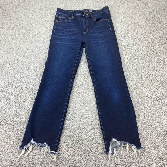 American Eagle Outfitters Denim - American Eagle Women's Crop Flare Stretch Jeans  |   Size:  6 Regular